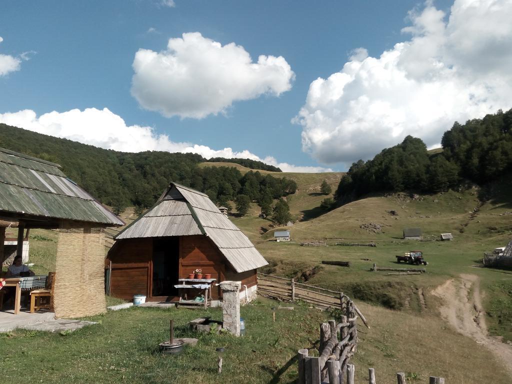 Eco Village Goles Kolasin Exterior photo